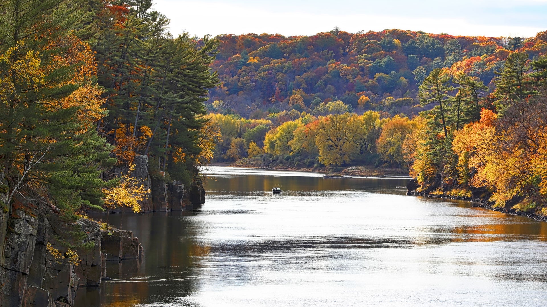 Top Fall Foliage Drives in Minnesota