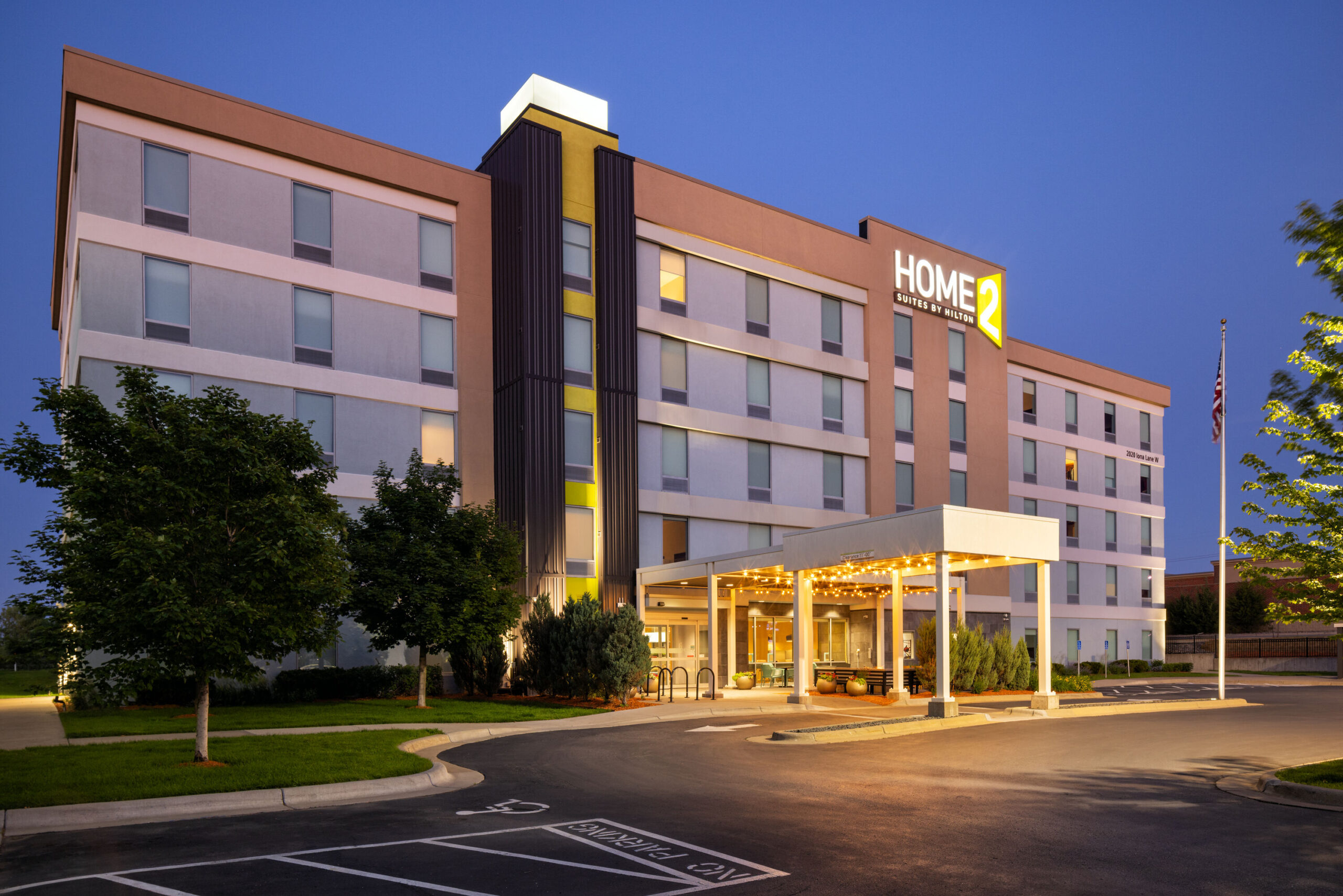 Home2 Suites by Hilton Roseville Minneapolis