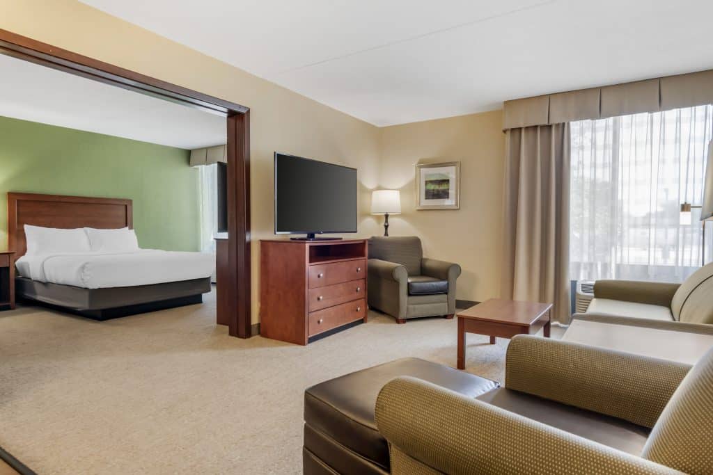 Best Western Fairmont Hotel & Event Center