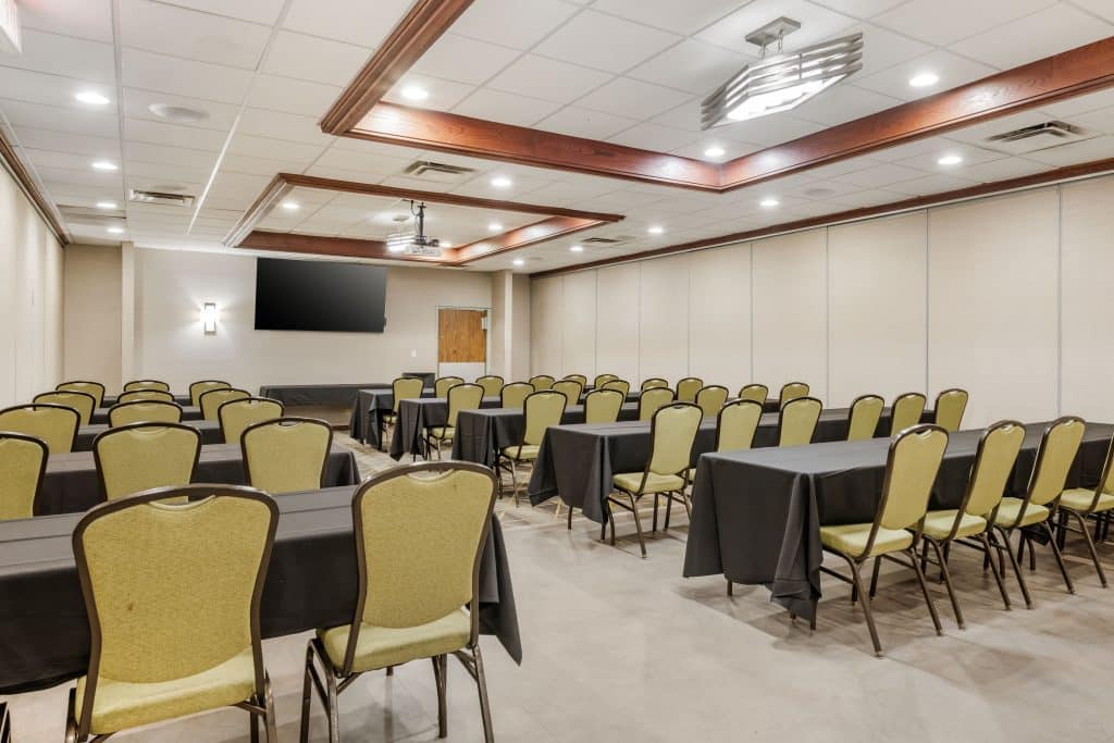 Best Western Fairmont Hotel & Event Center