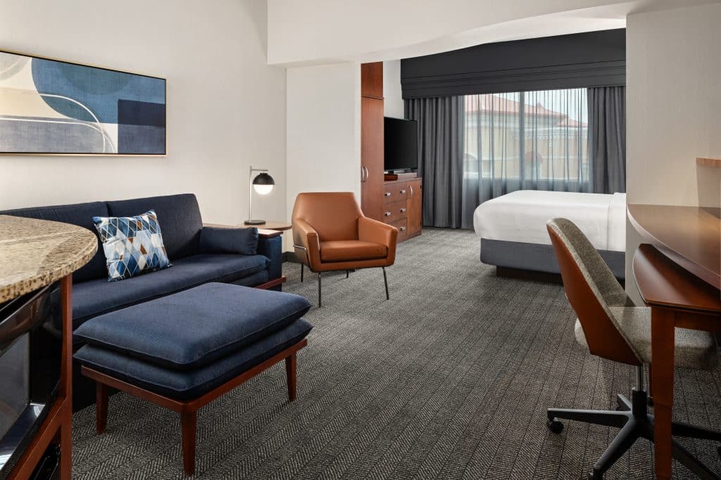 Courtyard by Marriott Minneapolis Maple Grove/Arbor Lakes
