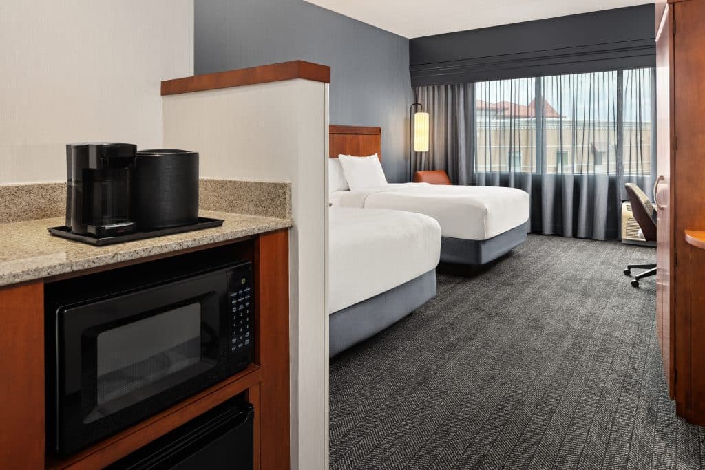 Courtyard by Marriott Minneapolis Maple Grove/Arbor Lakes