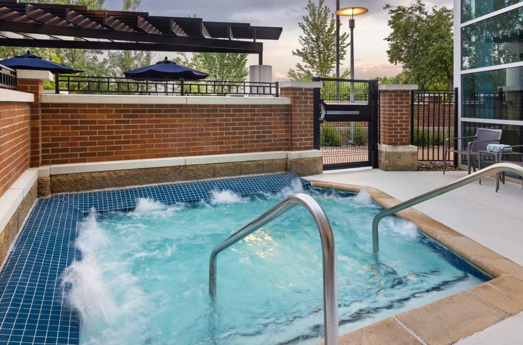 Courtyard by Marriott Minneapolis Maple Grove/Arbor Lakes