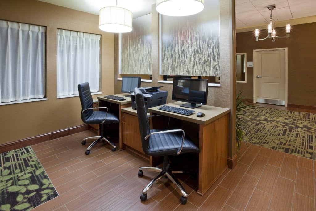 Holiday Inn Express & Suites Willmar